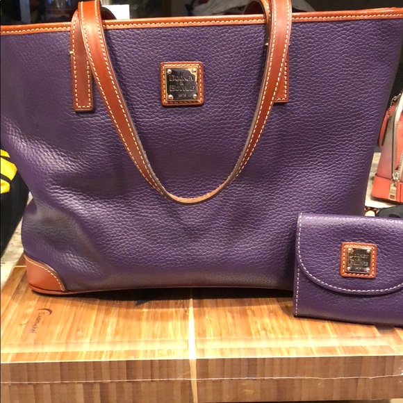 Dooney & Bourke Bags Dooney Bourke Purple Tote Purse Wred Lining